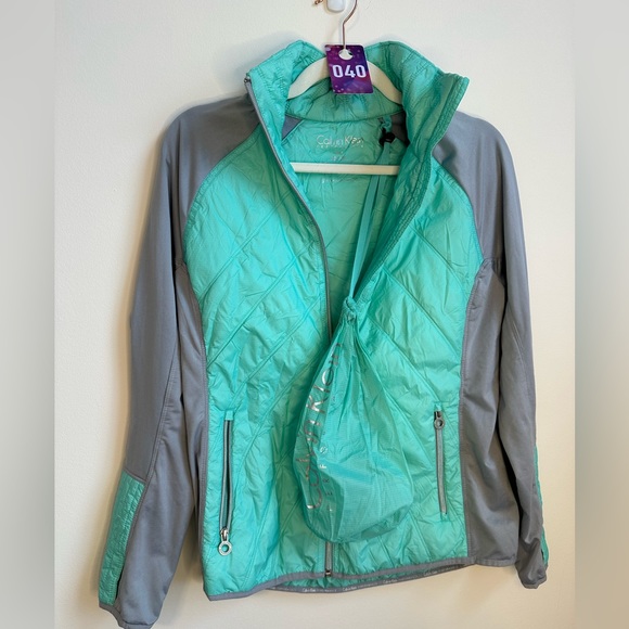 #40- CalvinKlein- running wind breaker jacket - Picture 5 of 6